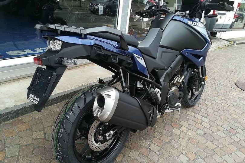 SUZUKI VSTROM 1050 2023, Usato, Svizzera, Bellinzona