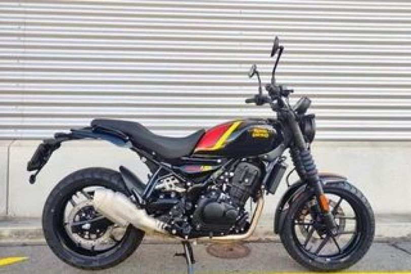 Moto Royal Enfield Guerrilla 450 Garanzia 48 Mesi, Neu, Schweiz, Camorino