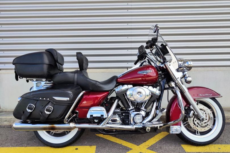 HARLEY-DAVIDSON FLHRCI Road King Classic, Used, Switzerland, Camorino