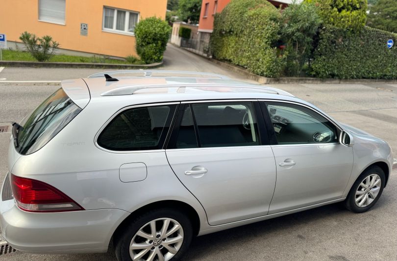 VW Golf Variant 1.6 TDI Comfortline 4Motion, Gebraucht, Schweiz, Lugano