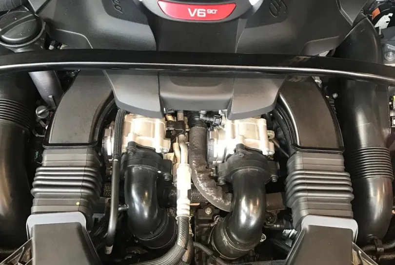 Alfa Romeo Stelvio Quadrifoglio 7 of 108, Used, Switzerland, Mendrisio