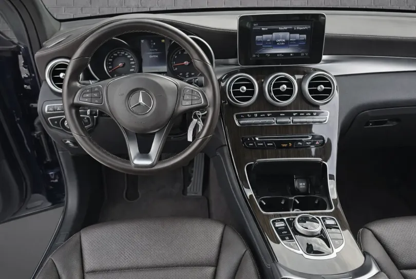 Mercedes-Benz GLC 250 , Usagé, Suisse, Mendrisio