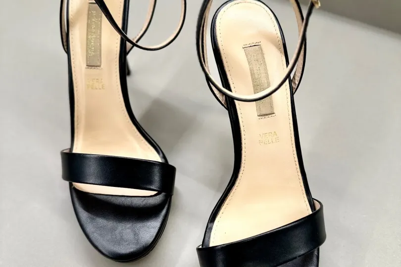 Sandalo nero con tacco by Primadonna Collection 