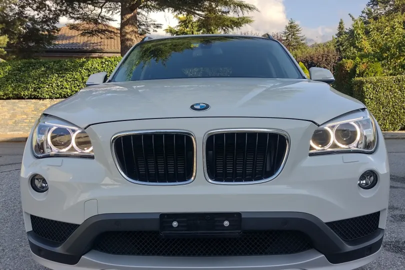 Voiture de tourisme , Usato, Svizzera, Saint-Leonard