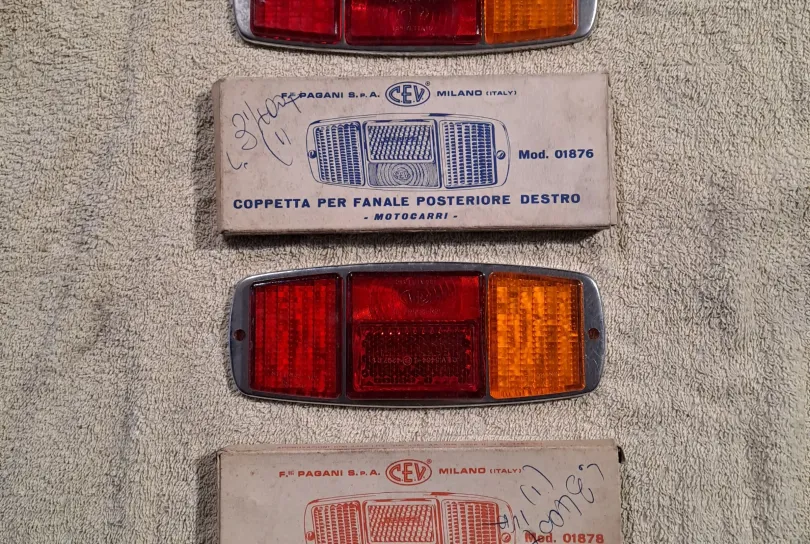 Vetri fanali posteriore Cev motocarro, furgone, tr, Nuovo, Svizzera, Riva San Vitale