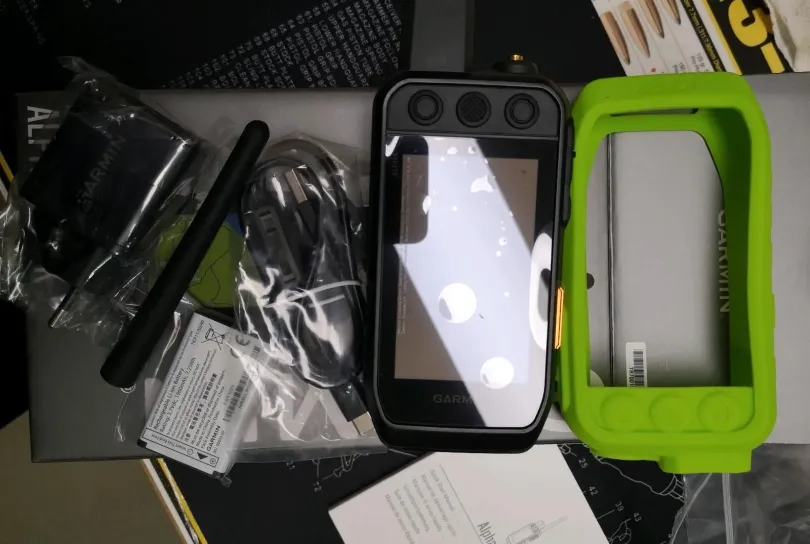 Ensemble neuf, GPS avec accessoire tour de cou T20, Svizzera, Lugano