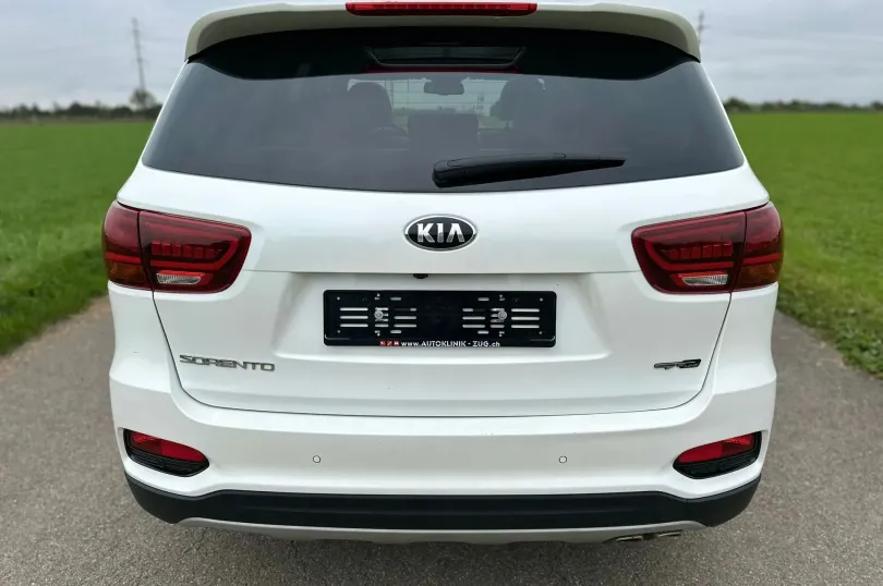 KIA Sorento 2.2 CRDI Style 7P. Automatic, Usato, Svizzera, Hunenberg