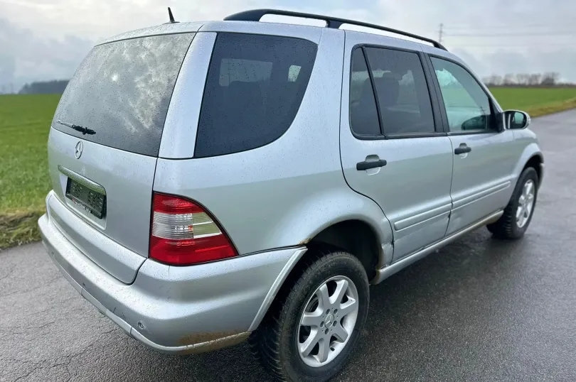 MERCEDES-BENZ ML 270 CDI, Used, Switzerland, Hunenberg