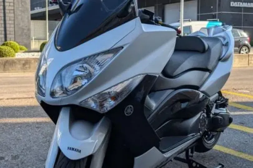 Yamaha XP 500 – Maxi-Scooter affidabile e performa, Usato, Svizzera, Lugano