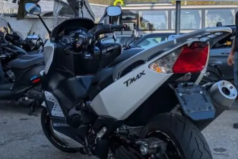 Yamaha XP 500 – Maxi-Scooter affidabile e performa, Usato, Svizzera, Lugano