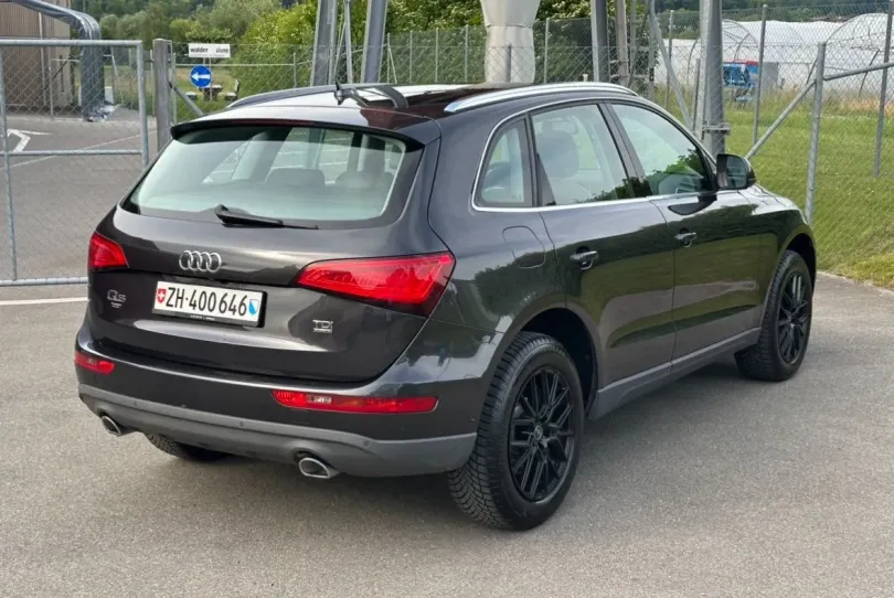 AUDI Q5 3.0 TDI quattro S-tronic, Usato, Svizzera, Hunenberg