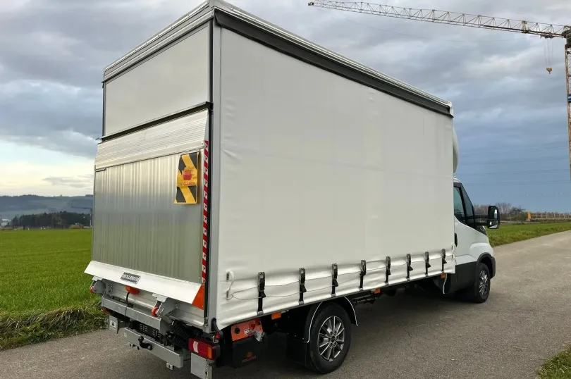 IVECO 35 S 18H A8, Usato, Svizzera, Hunenberg