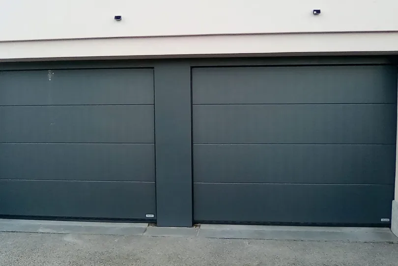 Porta garage sezionale Normstahl, Svizzera, Lugano
