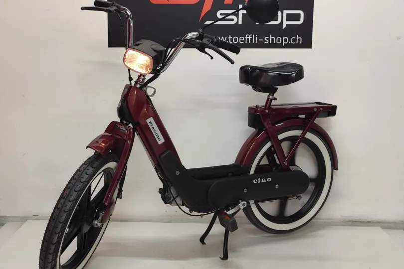 Piaggio Ciao rot Neuaufbau mit CH-Ausweis, Nuovo, Svizzera, Uzwil Annunci gratuiti in Svizzera