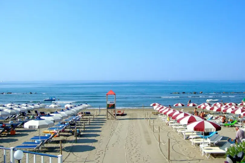 Ferienhaus am Meer in der Toskana, Italien, Svizzera, Lugano