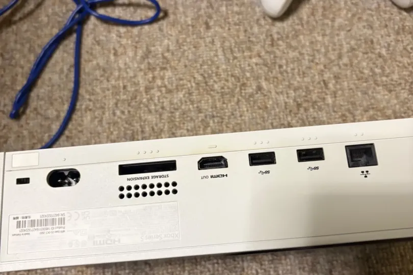 Xbox Series S 512GB + 2 Controller + Kabel – sehr , Suisse, St. Gallen