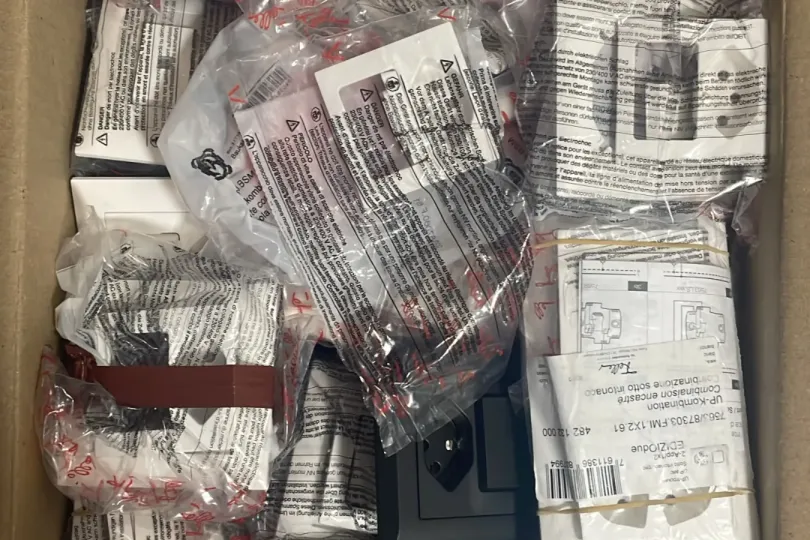 Divers materiel électrique , Svizzera, Sion