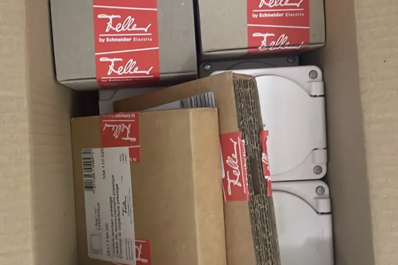 Divers materiel électrique , Svizzera, Sion