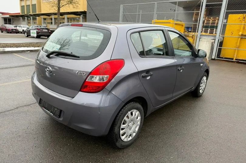 HYUNDAI i20 1.2 Comfort, Gebraucht, Schweiz, Hunenberg