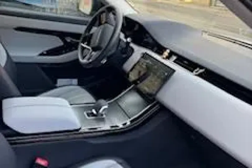 Madame, Used, Switzerland, Chevenez