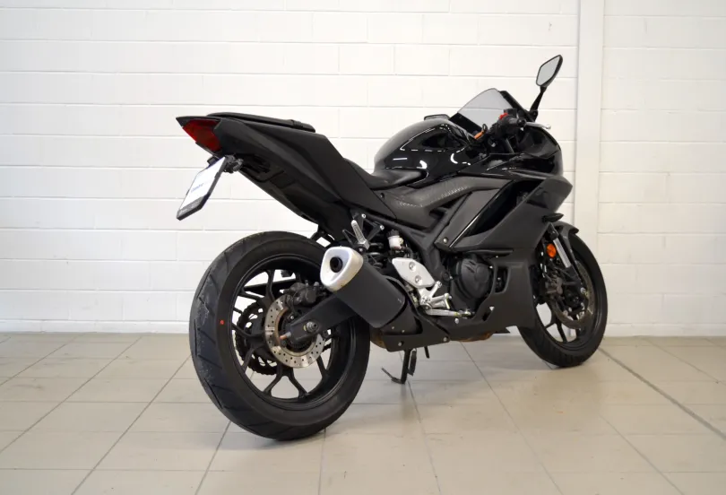 Yamaha YZF-R3, Usato, Svizzera, Camorino
