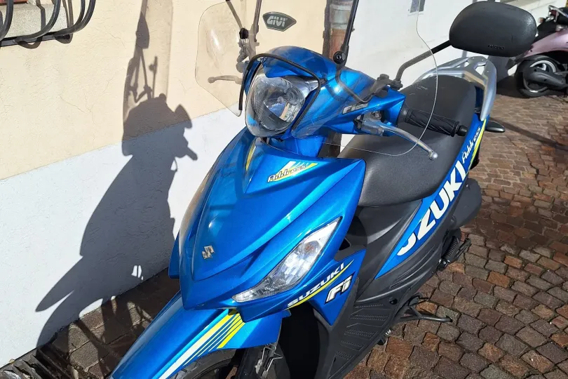 SUZUKI UK 110, Usato, Svizzera, Giubiasco