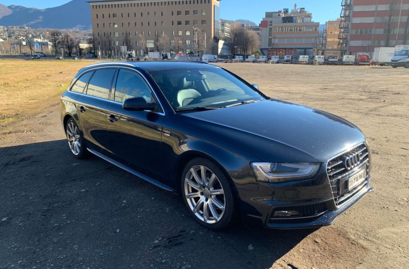 Audi A4 1.8TFSI S-Line, Usagé, Suisse, Lugano