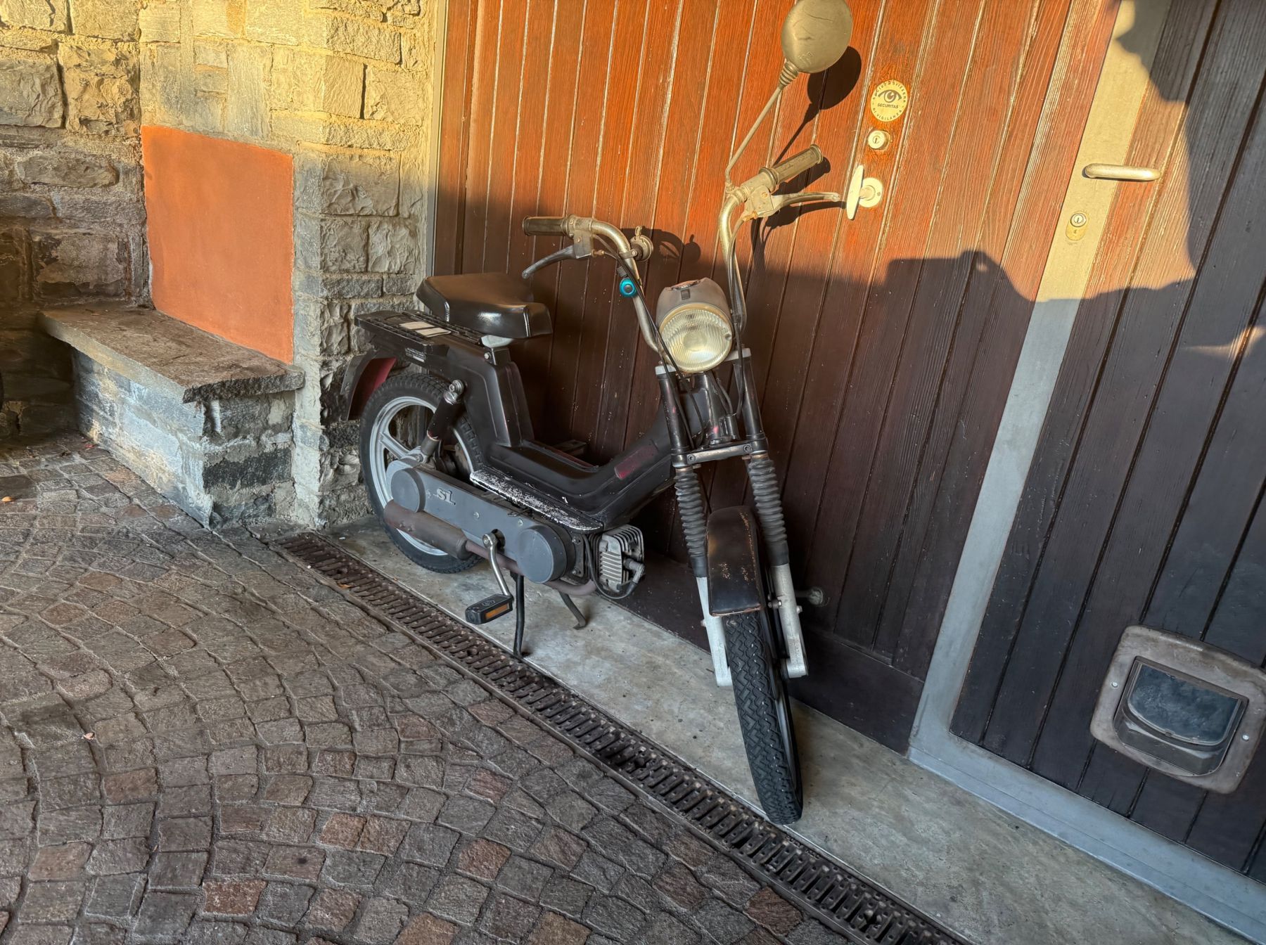 Motorino Piaggio si Montecarlo , Lugano, Switzerland