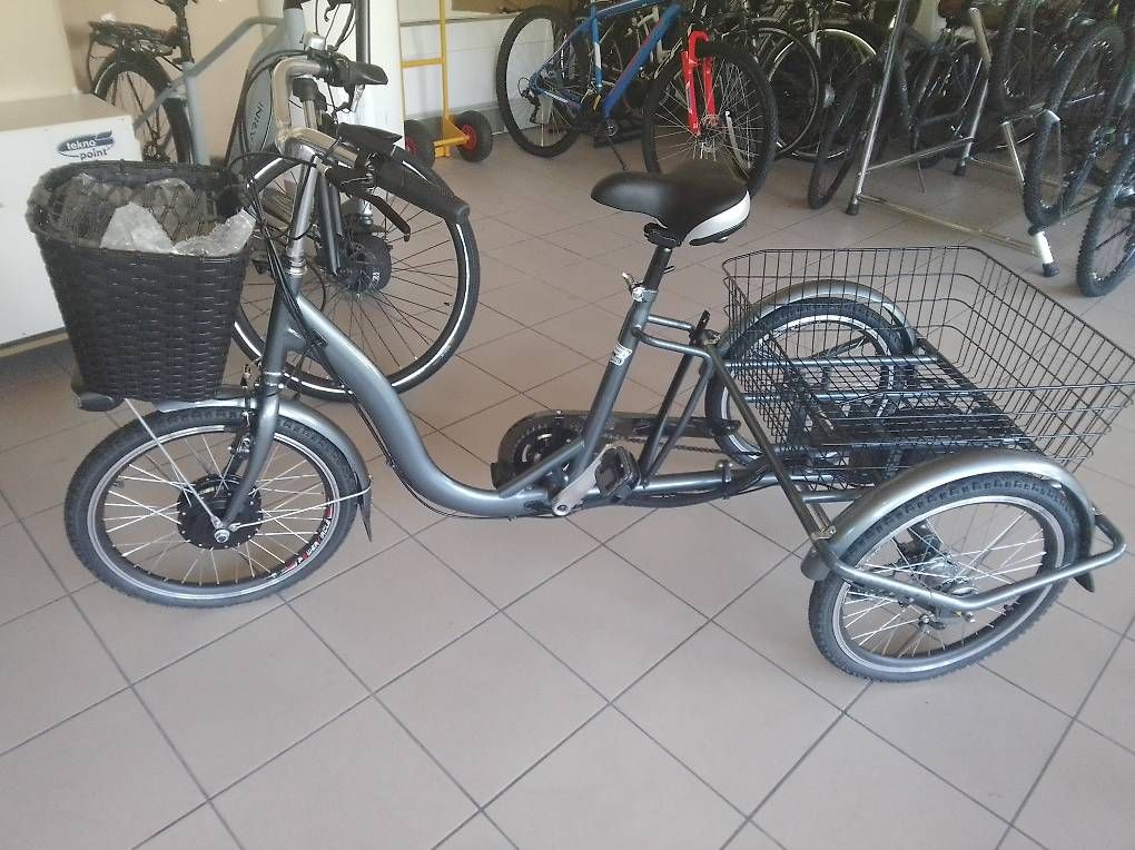 TRICICLO BICICLETTA ELETTRICA RECORD NUOVO GARANZI, Svizzera, Pregassona