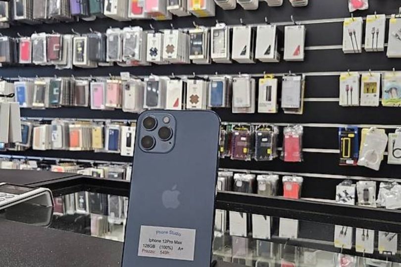 Iphone 12Pho Max 128GB Garanzia , Switzerland, Vezia Free classified ads in Switzerland