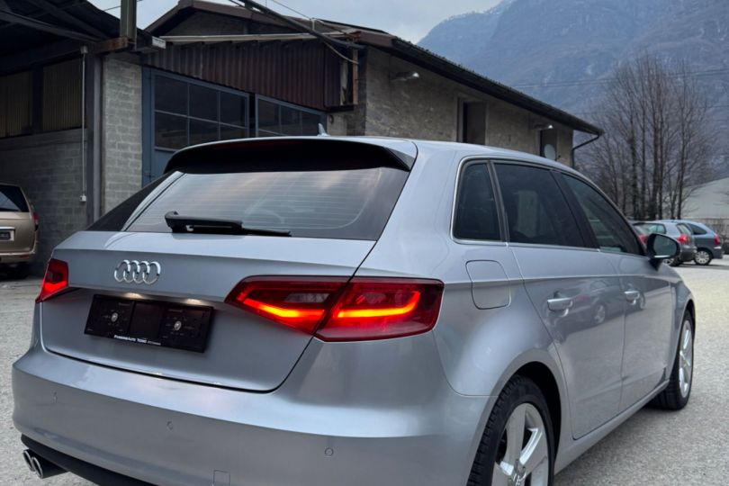 AUDI A3 SPORTBACK 2.0TDI 184cv, Iragna, Switzerland