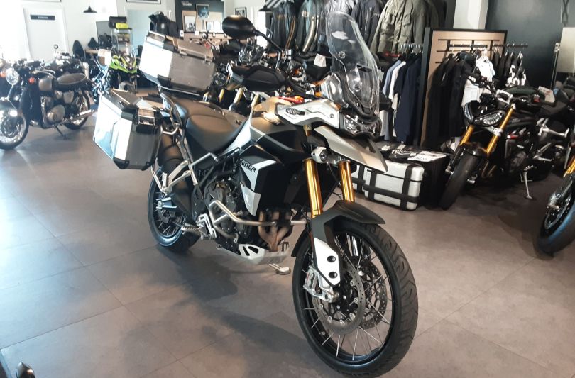 Triumph Tiger 900 Rally PRO, Usagé, Suisse, Lamone