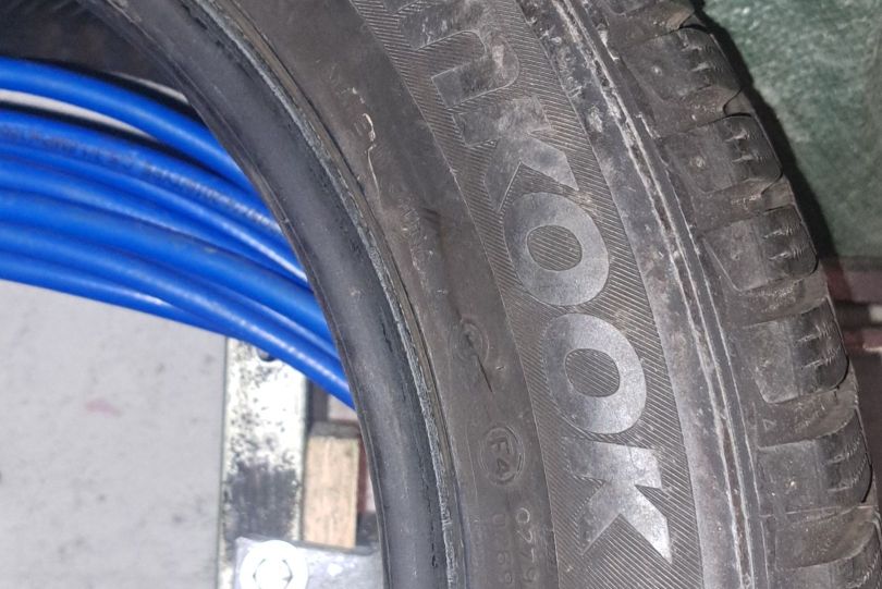 Gomme hankook da neve, Switzerland, Viganello