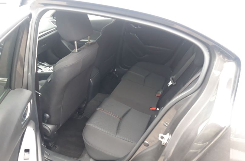 MAZDA 3 - CAMBIO AUTOMATICO 120HB SKYG - 120CV, Usagé, Suisse, Mezzovico