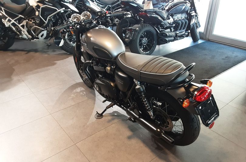 Triumph Bonneville T120 , Usagé, Suisse, Lamone