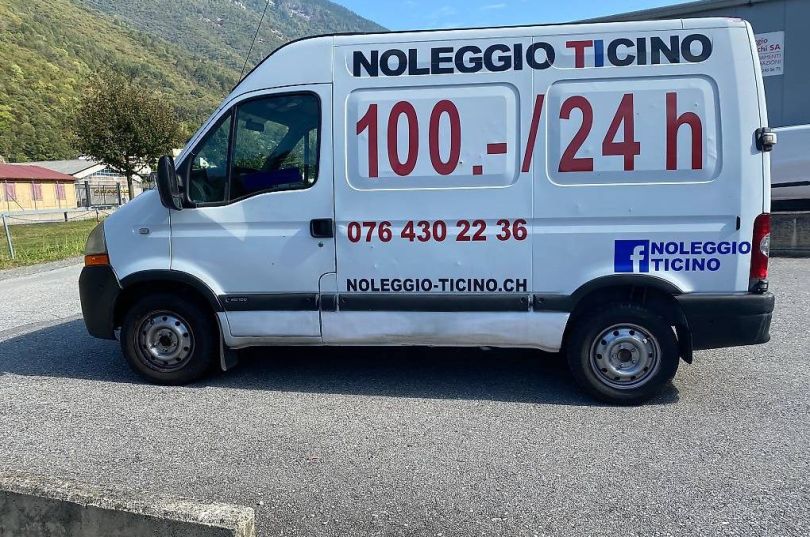 Noleggio Furgone , 80,00 CHF, Castione, Svizzera