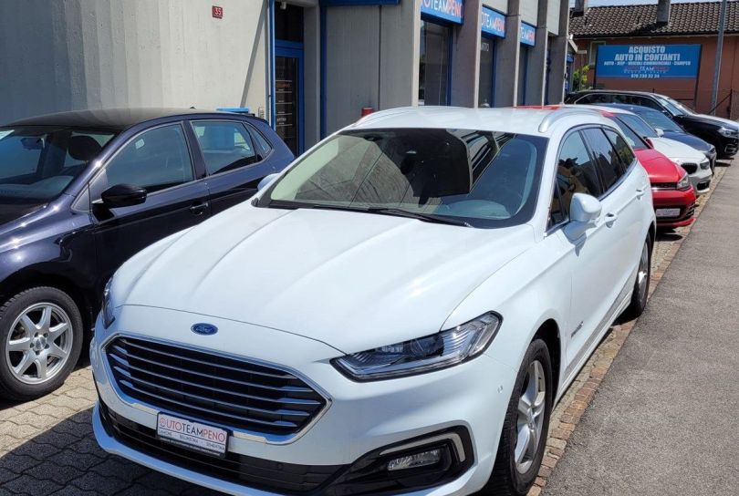 FORD Mondeo 2.0 HEV Vignale eCVT