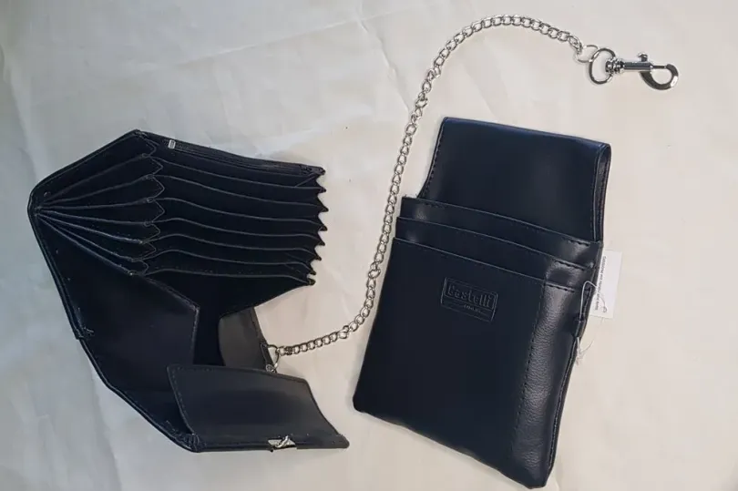 Portafoglio da servizio con supporto e catena , Schweiz, Figino