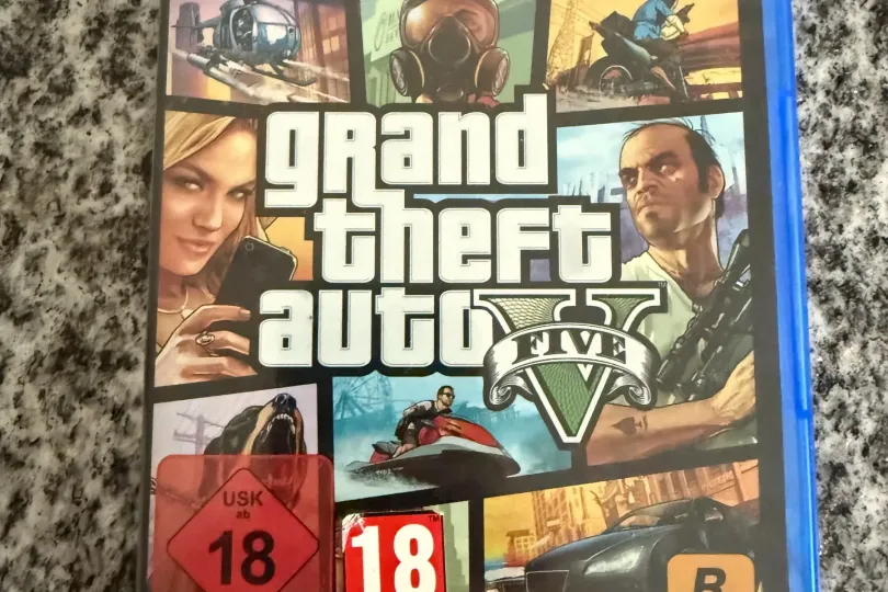 GTA 4 PS4, Suisse, Uzwil