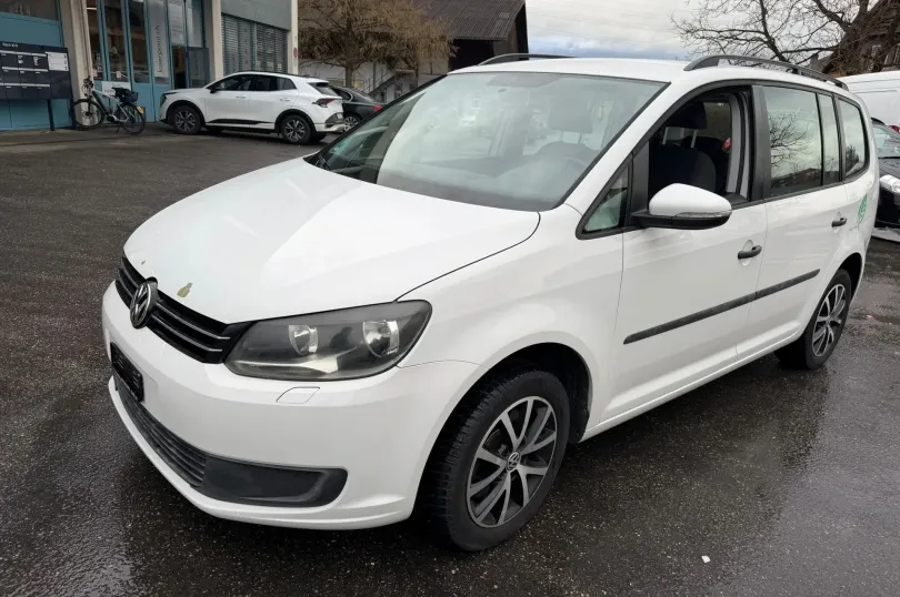 VW Touran 1.4 TSI EcoFuel Trendline, Usato, Svizzera, Hunenberg