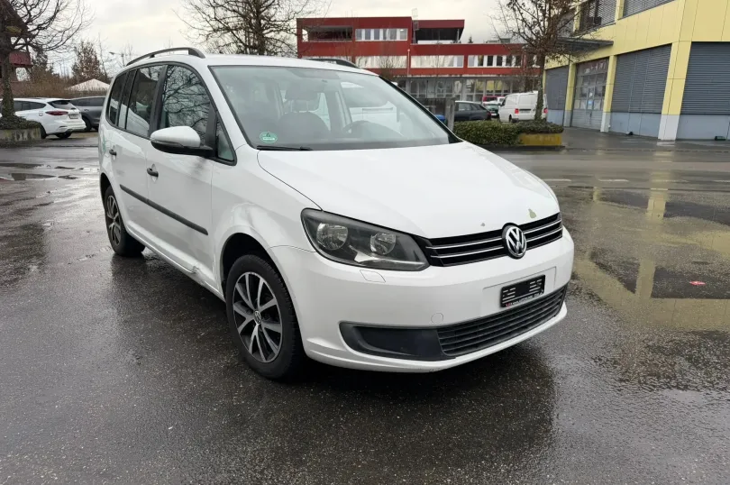 VW Touran 1.4 TSI EcoFuel Trendline, Usato, Svizzera, Hunenberg