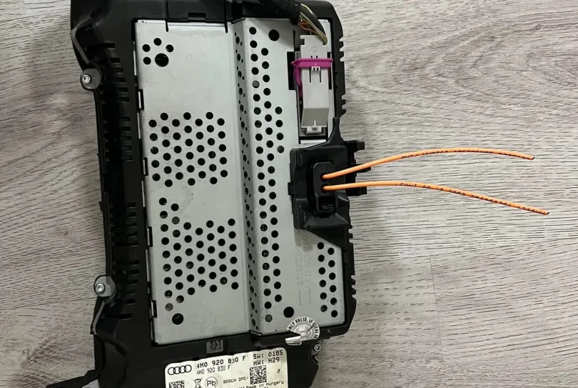 Quadro strumenti Audi A8 4.2tdi 