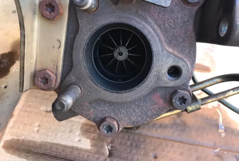 Turbina Mazda 6 (2.0d 100kw-136cv) anno 2005