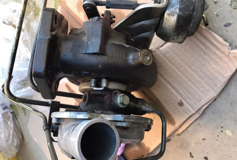 Turbina Mazda 6 (2.0d 100kw-136cv) anno 2005