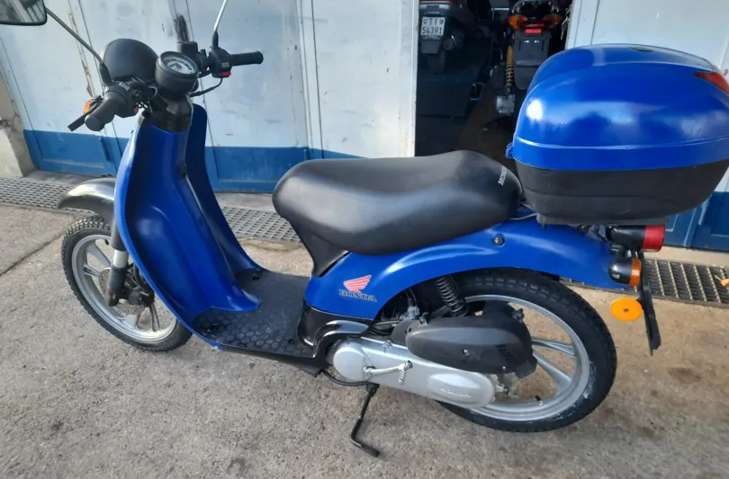 Honda 50cc 45km, Usato, Svizzera, Lugano