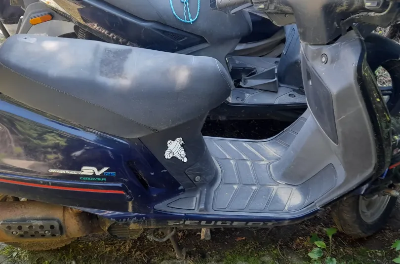 Peugeot SV 125 cc , Usato