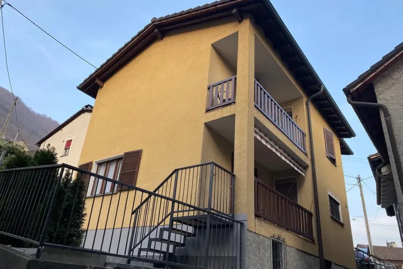 Affittasi bellissima casa nel nucleo di Gordola , Svizzera, Gordola