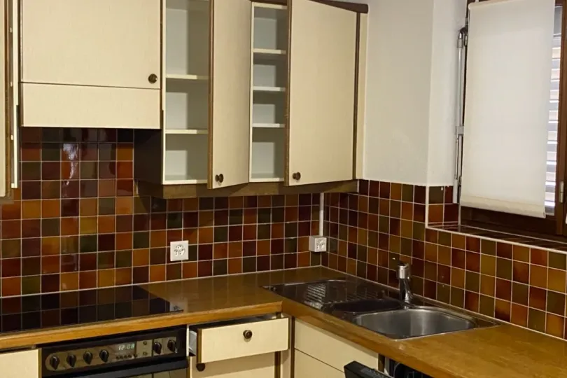 Affittasi bellissima casa nel nucleo di Gordola , Svizzera, Gordola