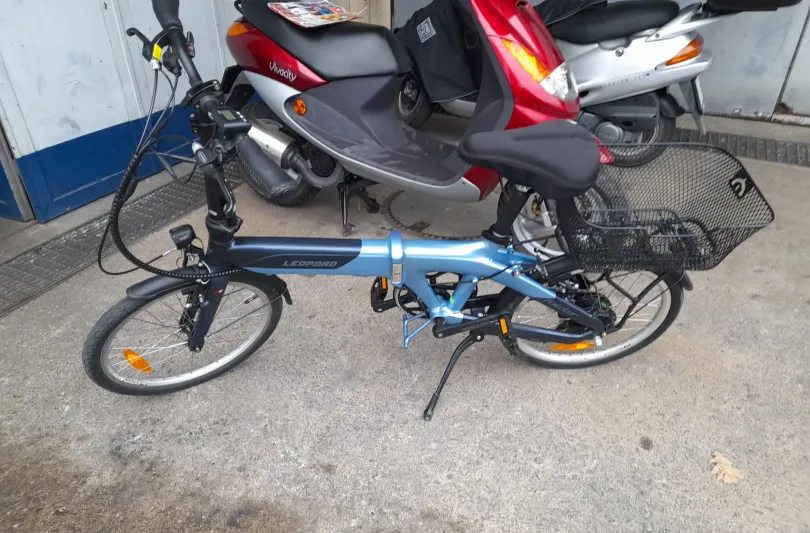 Bici eletrica , Savosa, Schweiz