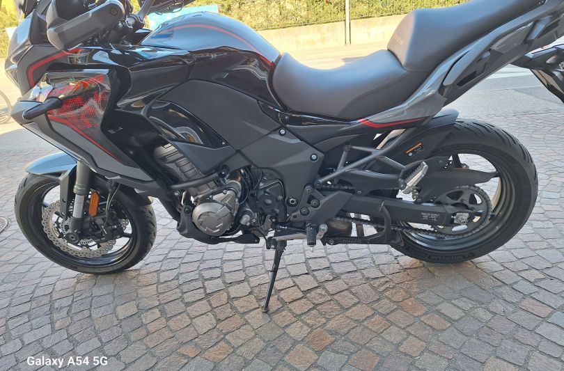 KAWASAKI VERSYS 1000 SE, Usato, Svizzera, Giubiasco